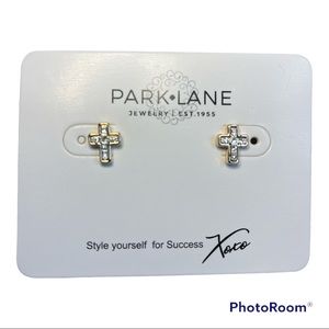NIB 🌻 Park Lane Truth Earrings
